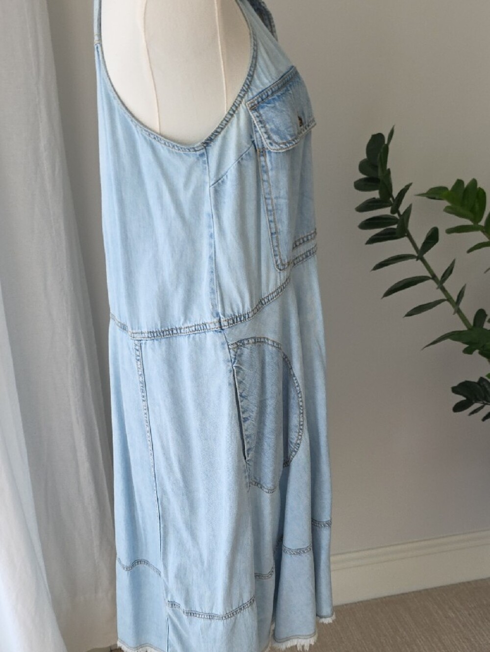 Anthropologie Sleeveless Light Wash Denim Dress - Light Blue - Picture 6 of 11